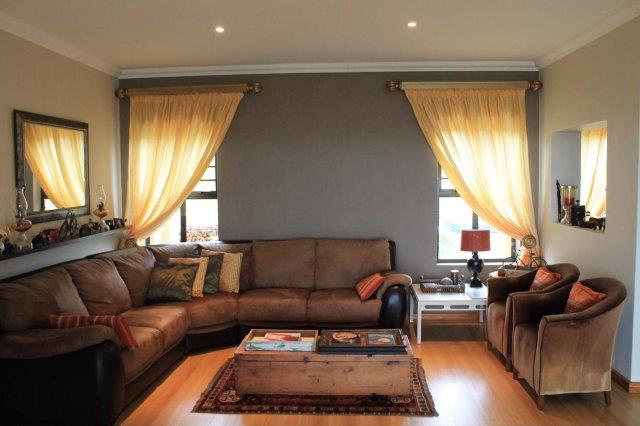 4 Bedroom Property for Sale in Myburgh Park Western Cape